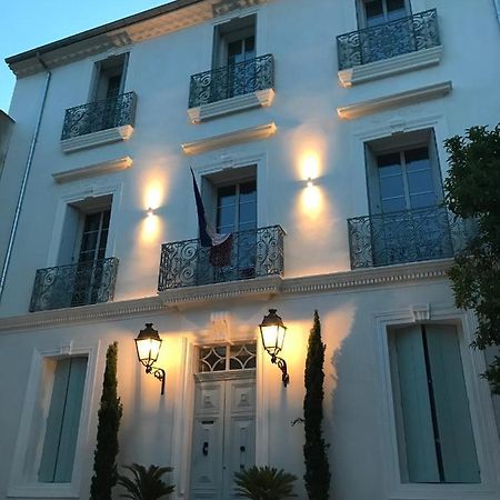 Lazare Maison De Maitre , Appartements De Standing Avec Parking Privatif A Seulement 7 Minutes A Pied Du Centre Historique De Безие Екстериор снимка