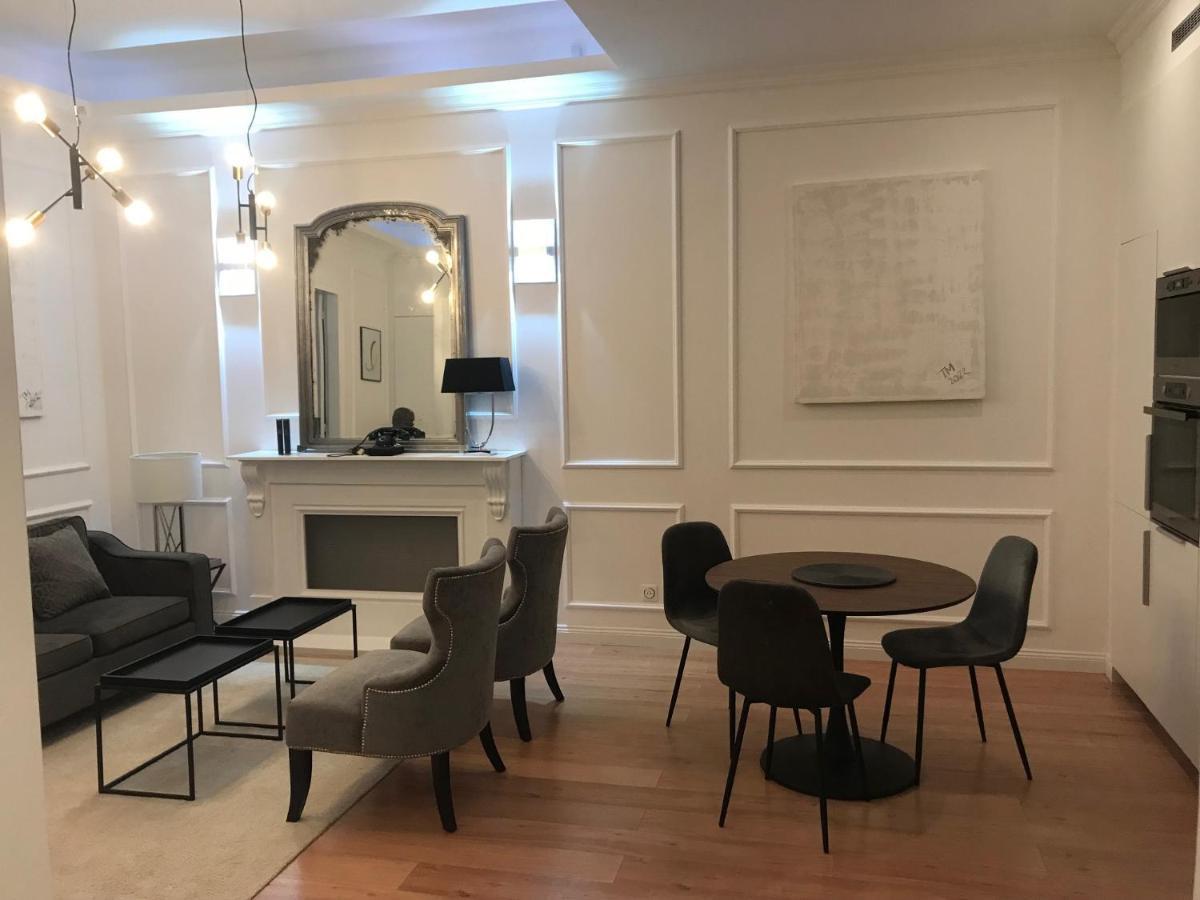 Lazare Maison De Maitre , Appartements De Standing Avec Parking Privatif A Seulement 7 Minutes A Pied Du Centre Historique De Безие Екстериор снимка