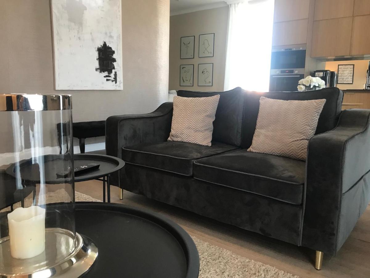 Lazare Maison De Maitre , Appartements De Standing Avec Parking Privatif A Seulement 7 Minutes A Pied Du Centre Historique De Безие Екстериор снимка