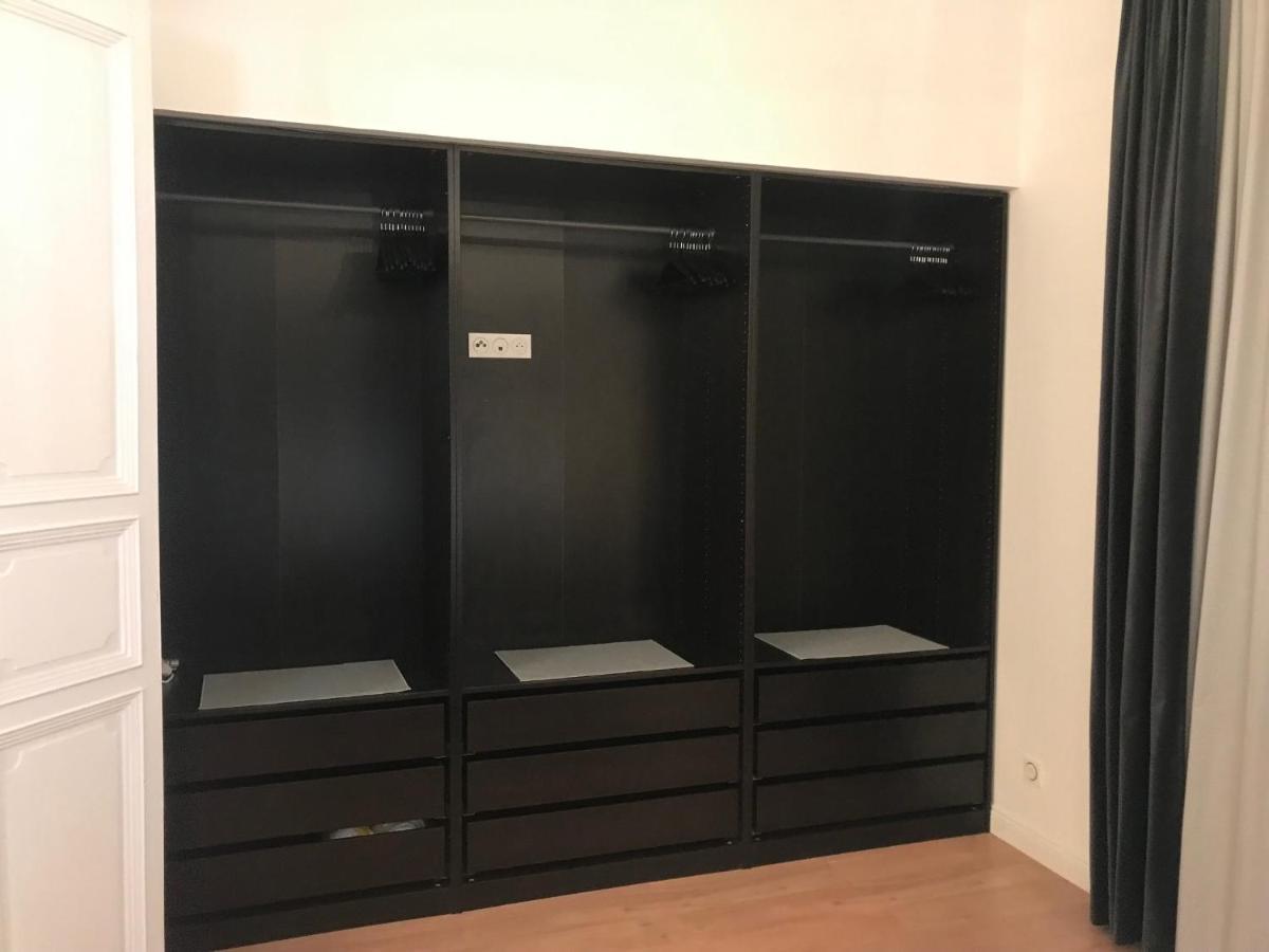 Lazare Maison De Maitre , Appartements De Standing Avec Parking Privatif A Seulement 7 Minutes A Pied Du Centre Historique De Безие Екстериор снимка