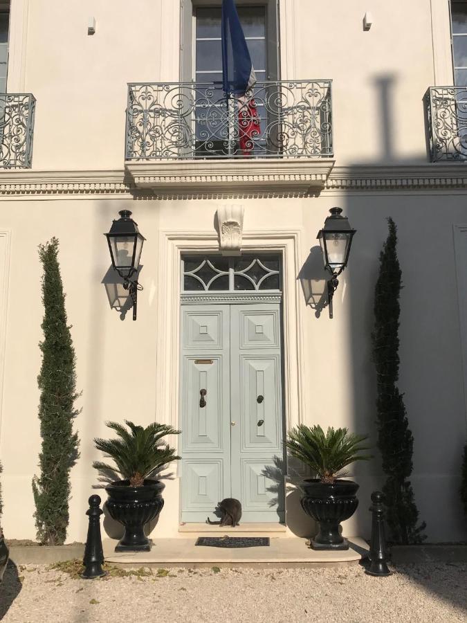 Lazare Maison De Maitre , Appartements De Standing Avec Parking Privatif A Seulement 7 Minutes A Pied Du Centre Historique De Безие Екстериор снимка